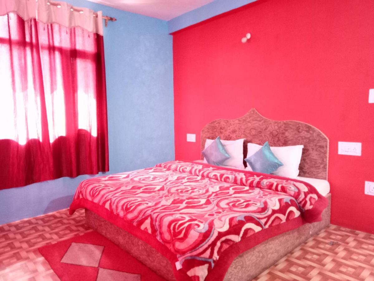 Non Stop Cafe Hostel & Stay Manali  Ngoại thất bức ảnh