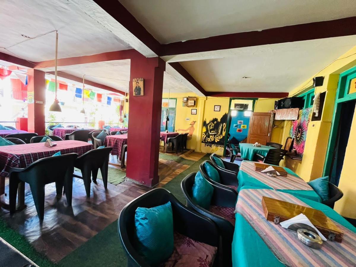 Non Stop Cafe Hostel & Stay Manali  Ngoại thất bức ảnh