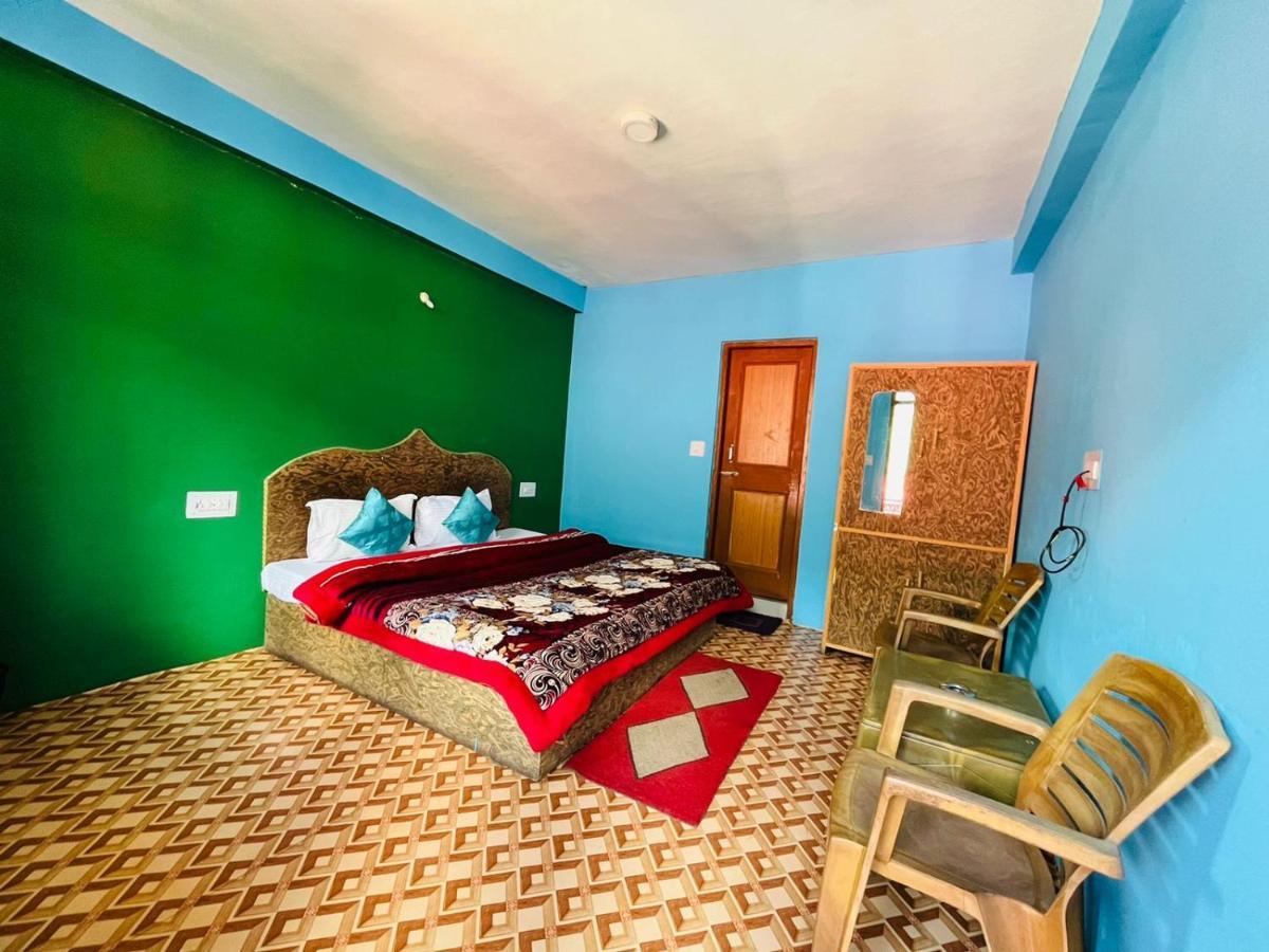 Non Stop Cafe Hostel & Stay Manali  Ngoại thất bức ảnh