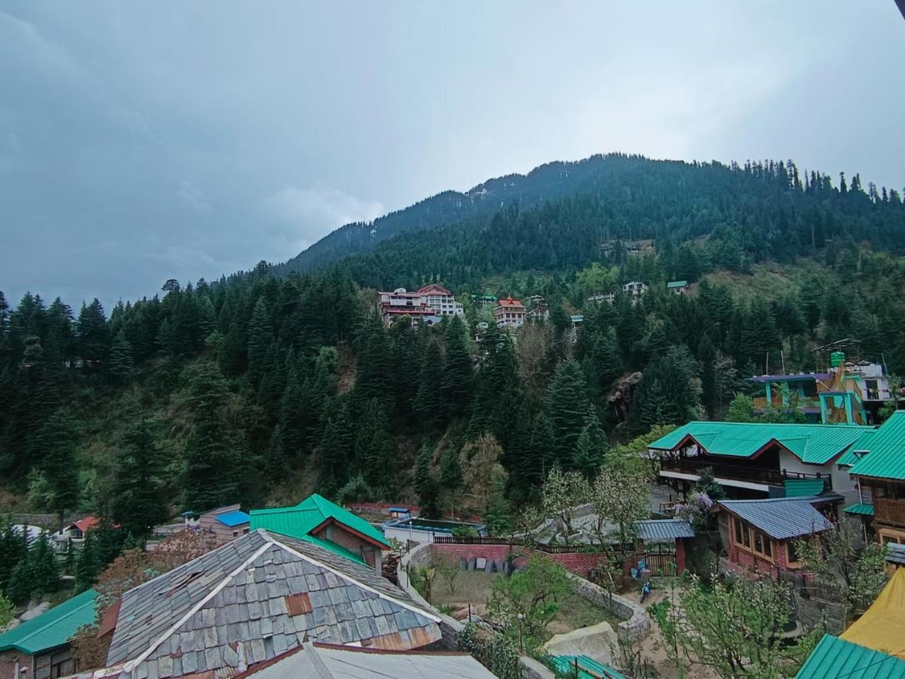 Non Stop Cafe Hostel & Stay Manali  Phòng bức ảnh